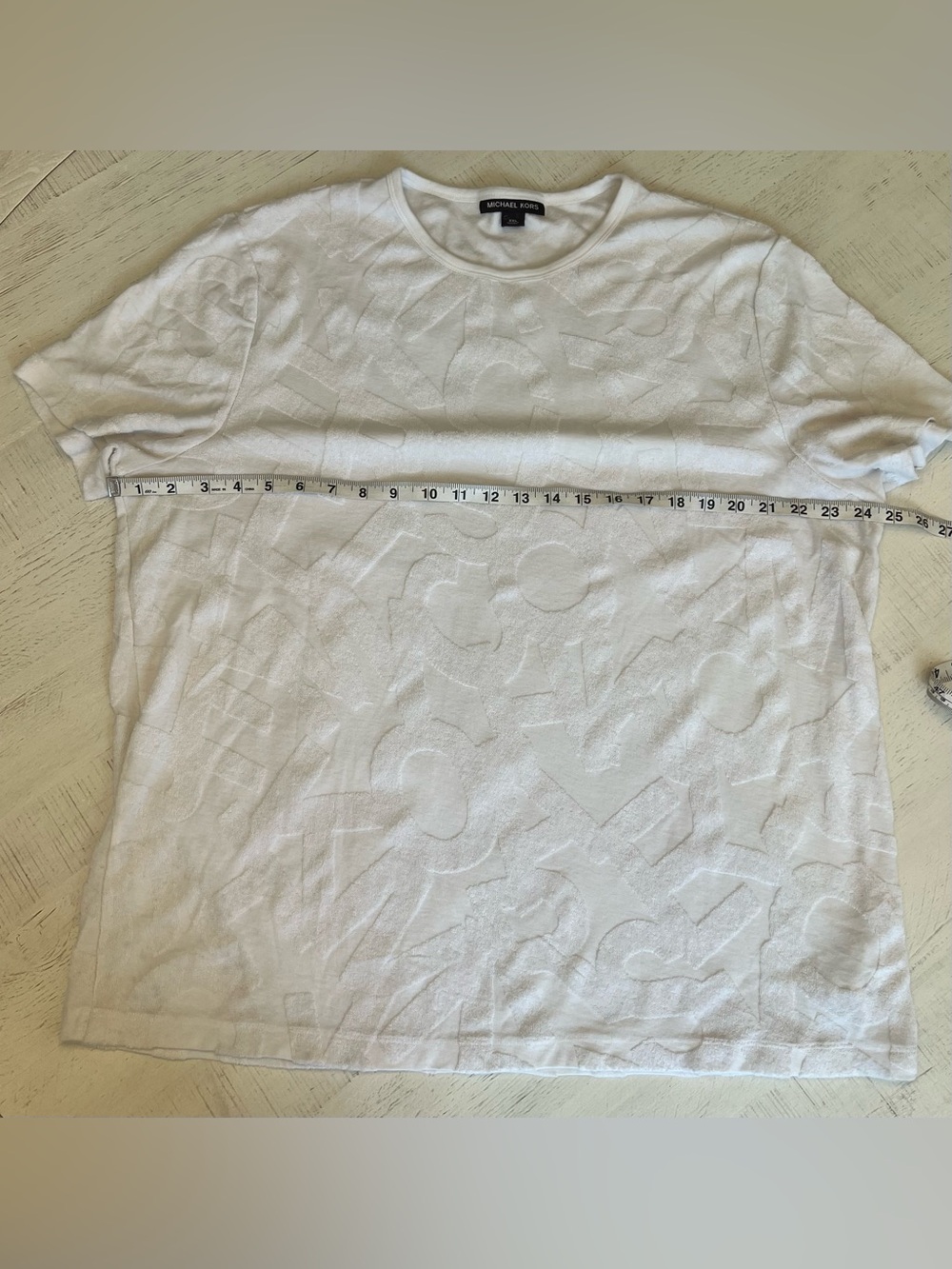 Michael Kors White Short-Sleeve Embossed Logo Tee - Picture 4 of 6